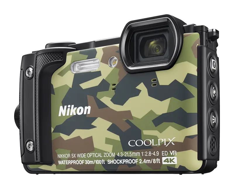 Nikon Coolpix W300: anche Nikon lancia la sua "rugged camera" per l'estate
