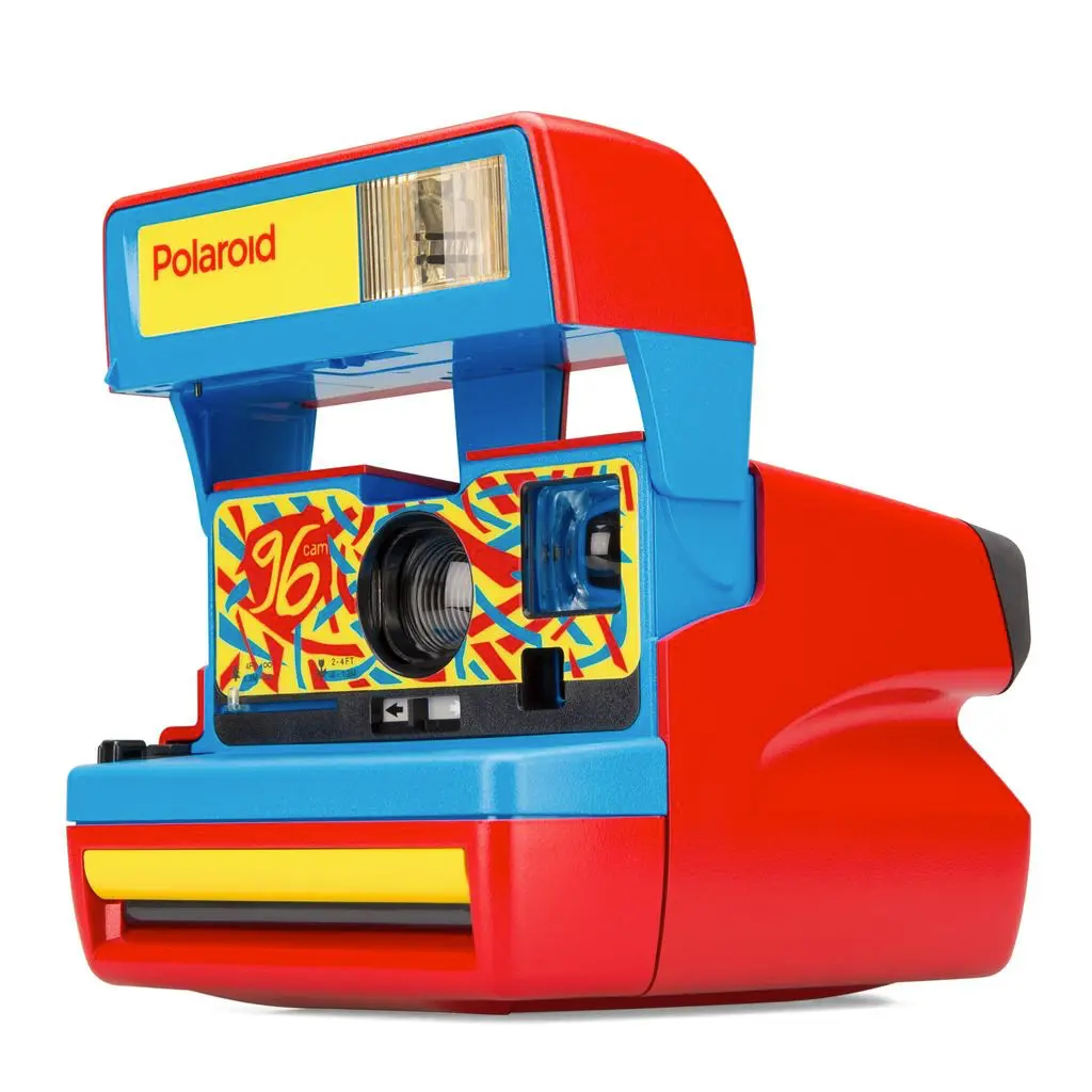 Polaroid torna agli anni '90 con una fotocamera in edizione limitata