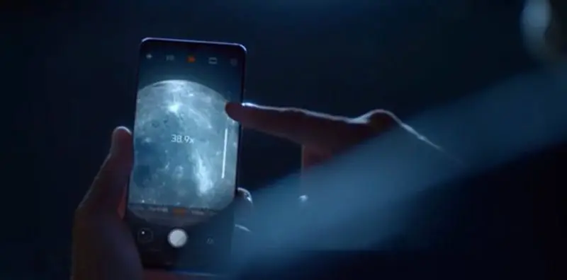 La gaffe di Huawei: il P30 ha fotografato la faccia nascosta della luna!!!