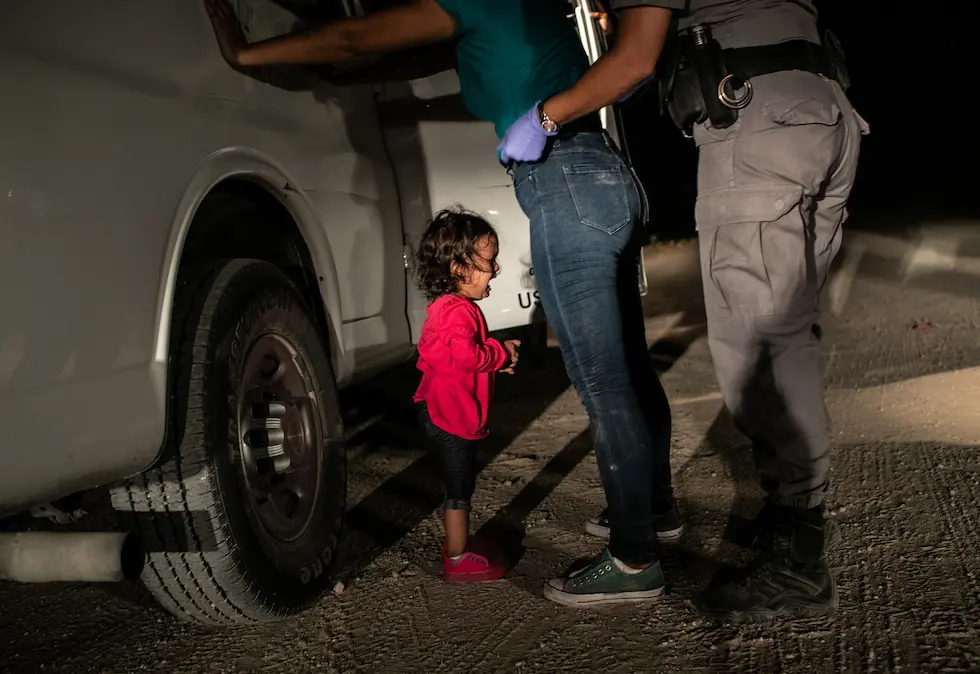 La bimba che piange disperata è la foto dell'anno per il World Press Photo
