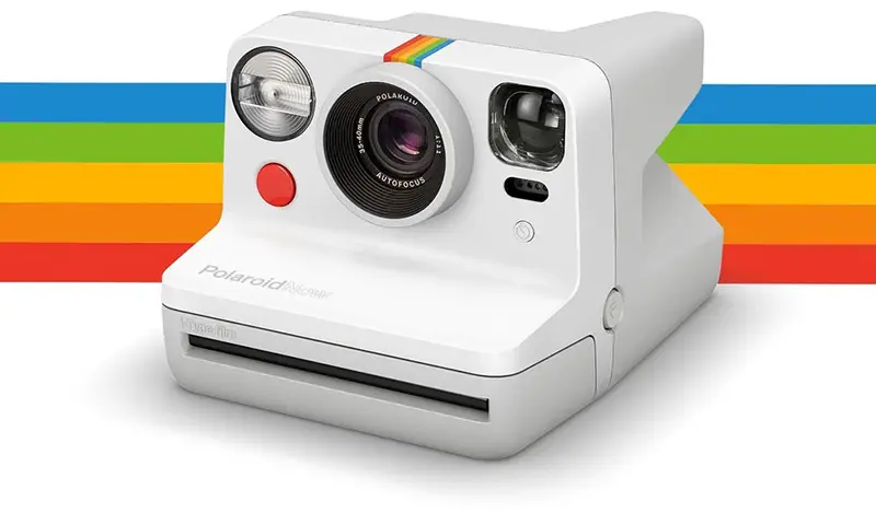 Polaroid now: la nuova instant camera che segna la rinascita di Polaroid