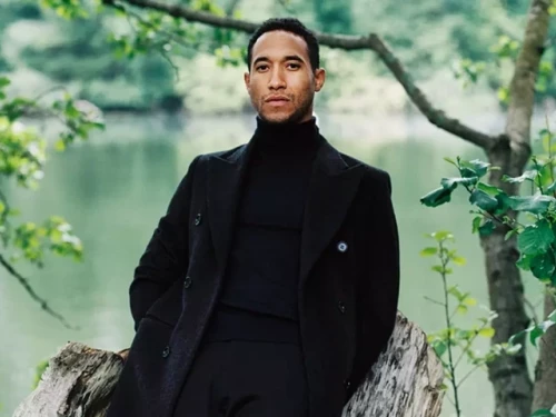 Mustafah Abdulaziz: Un occhio rivolto al cambiamento sociale